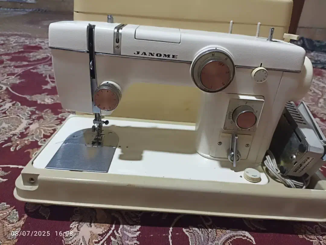 چرخ خیاطی زگ زگ جانما 802|چرخ خیاطی و ریسندگی|سراوان, |دیوار