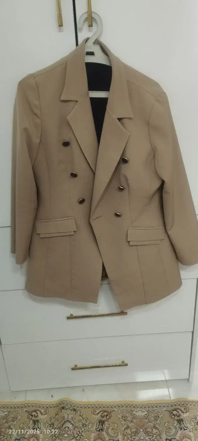 مانتو|لباس|نیشابور, دهنو|دیوار