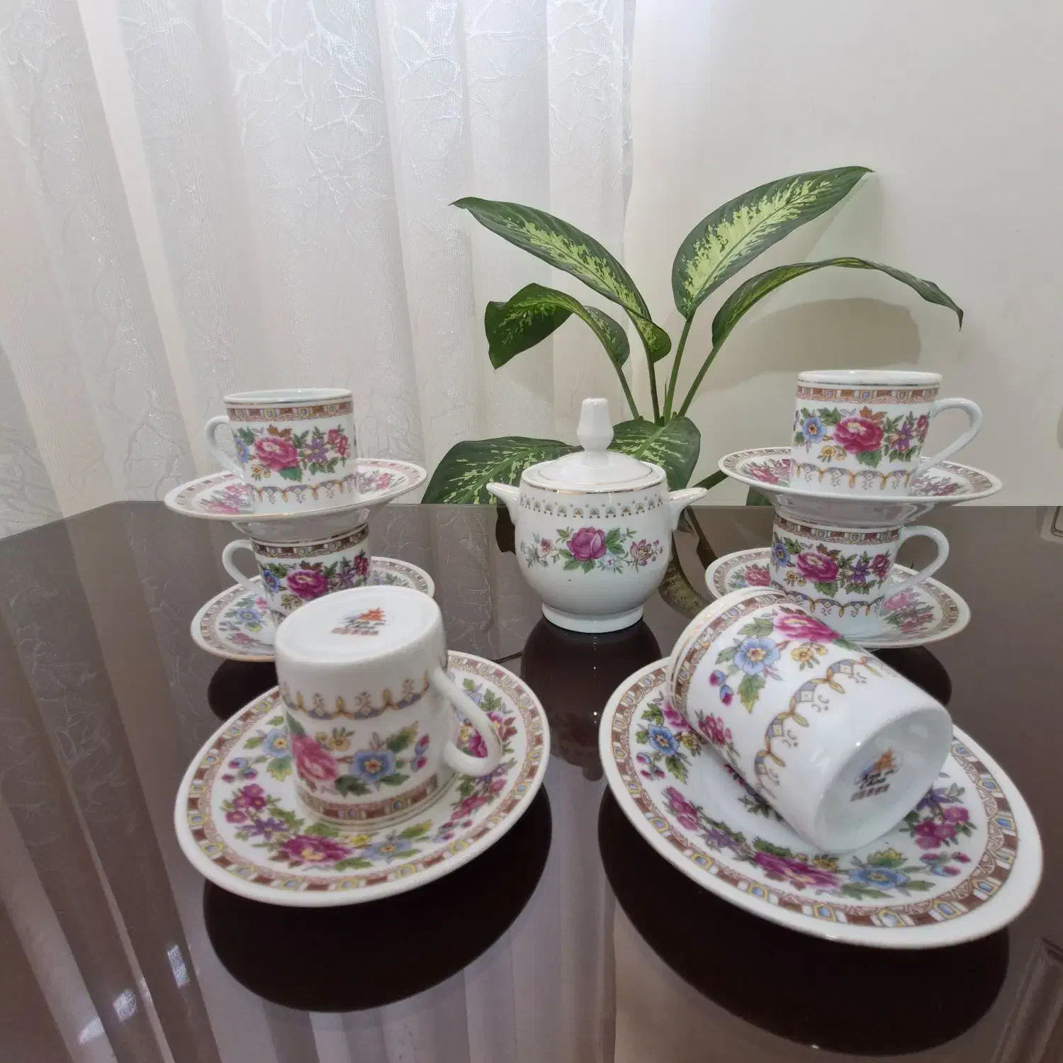 ظروف خاص|ظروف سرو و پذیرایی|کرج, برغان|دیوار