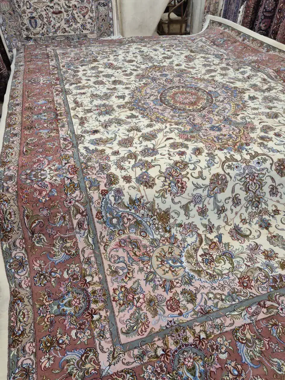 فرش دستبافت جفت ۲۴متری خطیبی تبریز|فرش|مشهد, عامل|دیوار