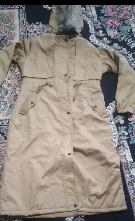 پالتو نو|لباس|کوهدشت, |دیوار