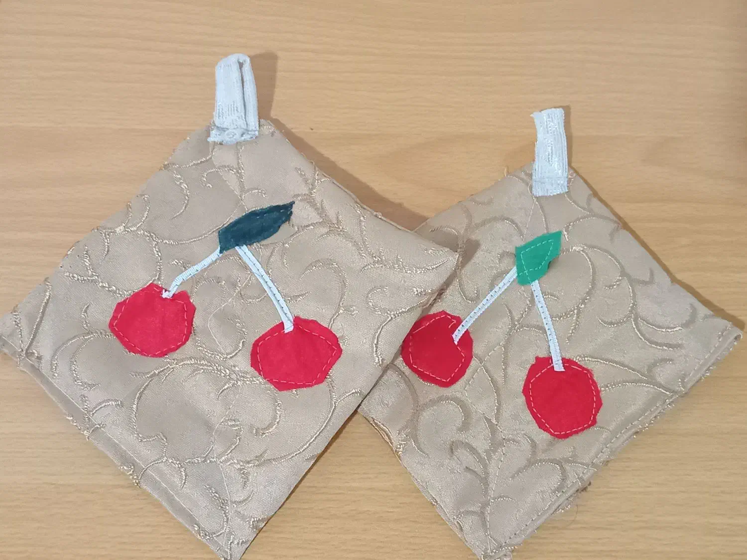 ساک و دستگیره پارچه ای با قیمت استثنایی|سفره، حوله، دستمال آشپزخانه|کرمانشاه, |دیوار