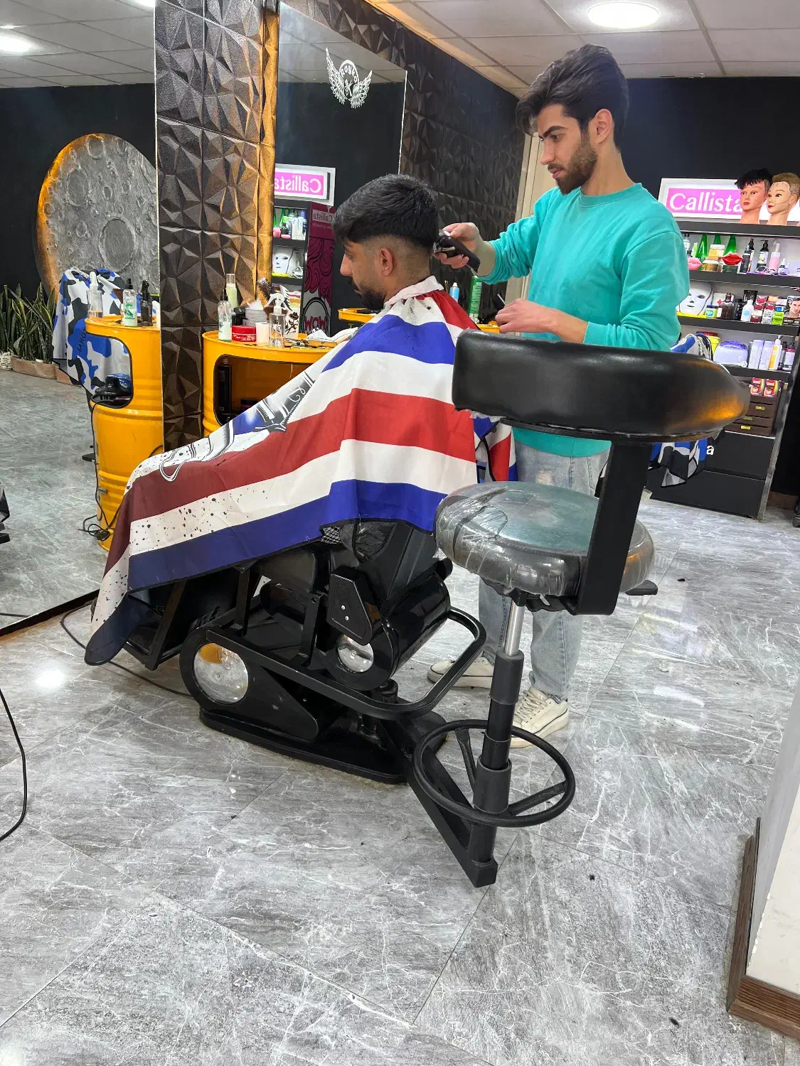 ۲عدد صندلی آرایشگاهی|آرایشگاه و سالنهای زیبایی|ازنا, |دیوار