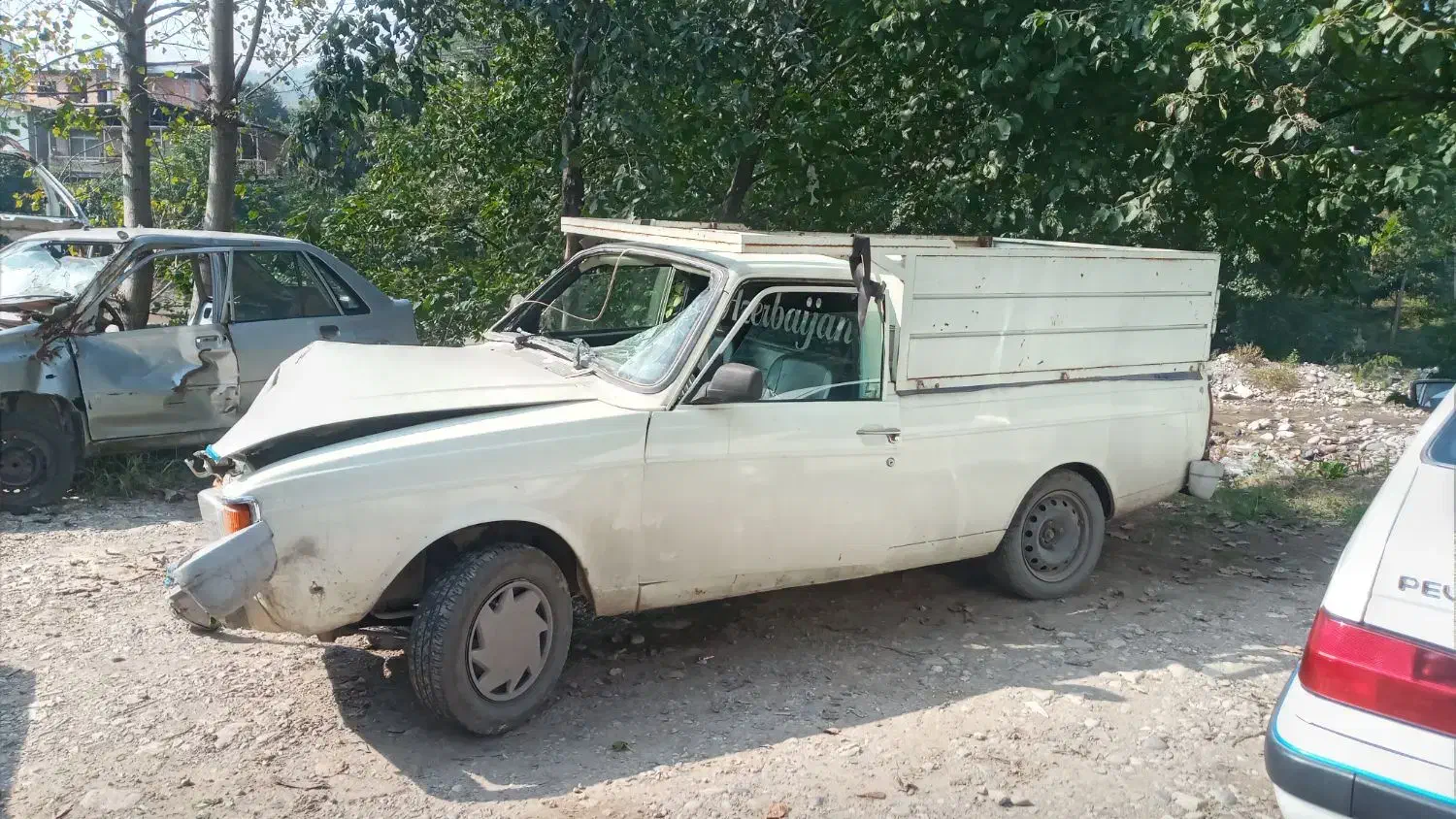 پیکان وانت تصادفی مدل ۸۸|خودرو سواری و وانت|چالوس, |دیوار