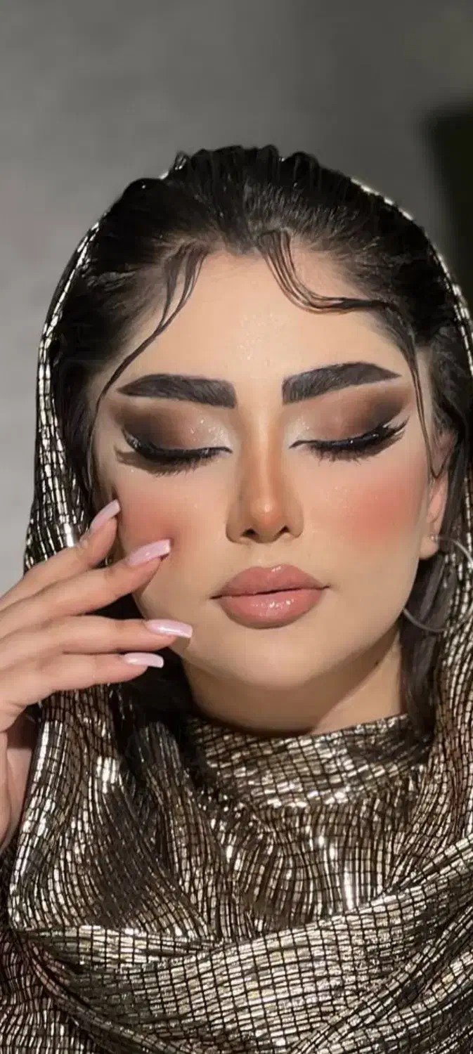 تخفیف ۵۰ درصدی میکاپ|خدمات آرایشگری و زیبایی|مرند, |دیوار