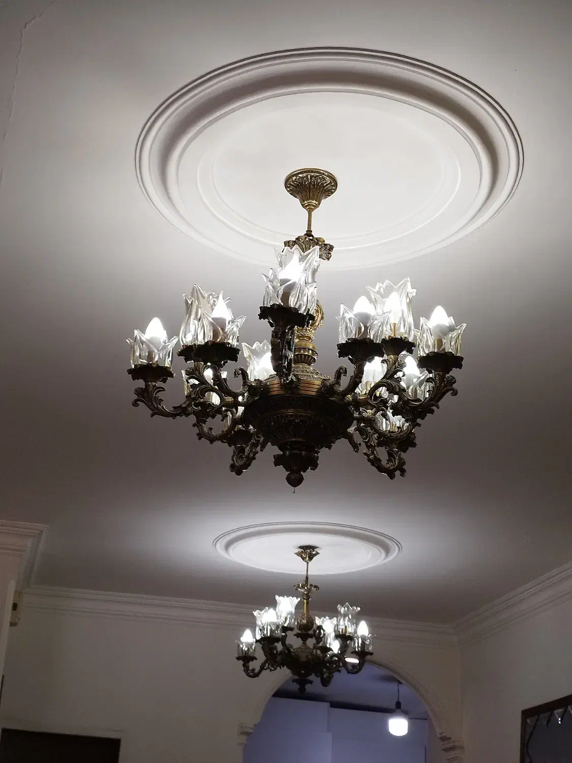 لوستر برنز در حد نو|لوستر و چراغ آویز|فردیس, فردیس|دیوار