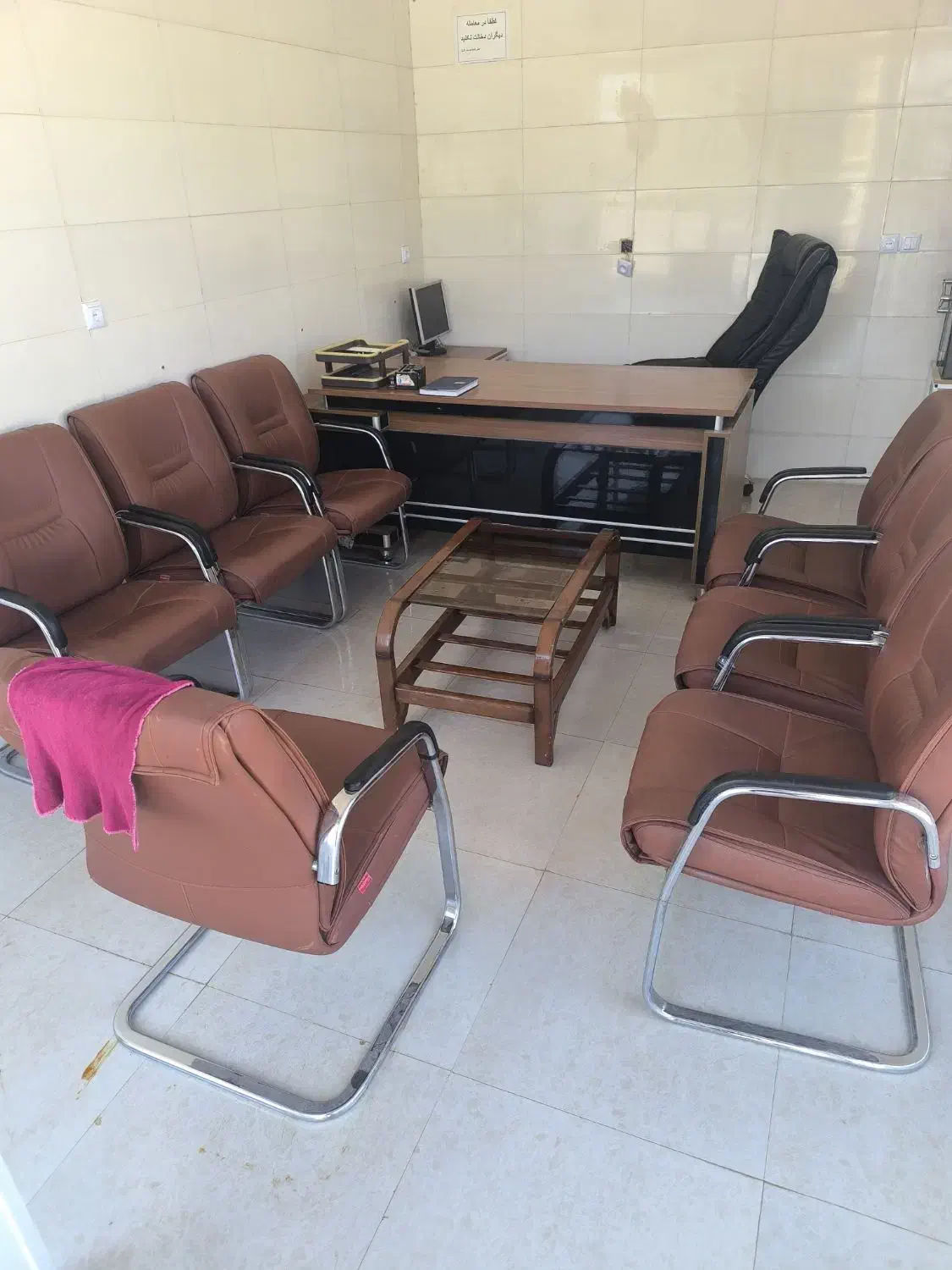 میز وصندلی نو|مبلمان اداری|خرمآباد, |دیوار