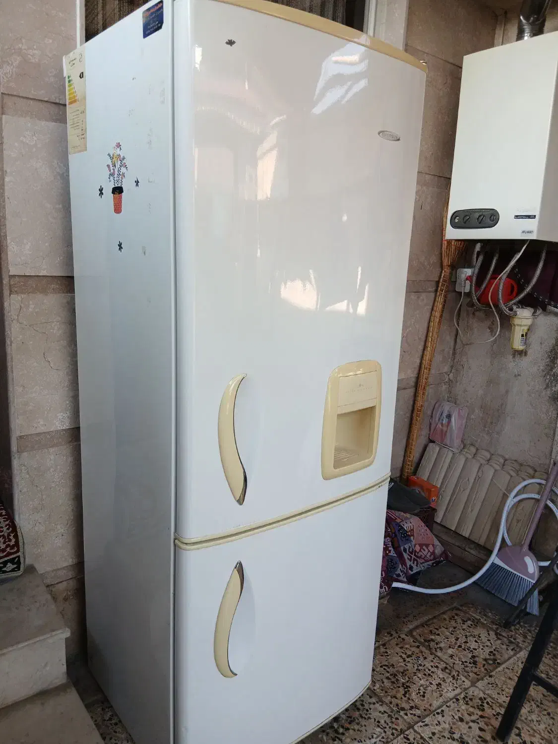 یخچال فریزر|یخچال و فریزر|رشت, یخسازی|دیوار