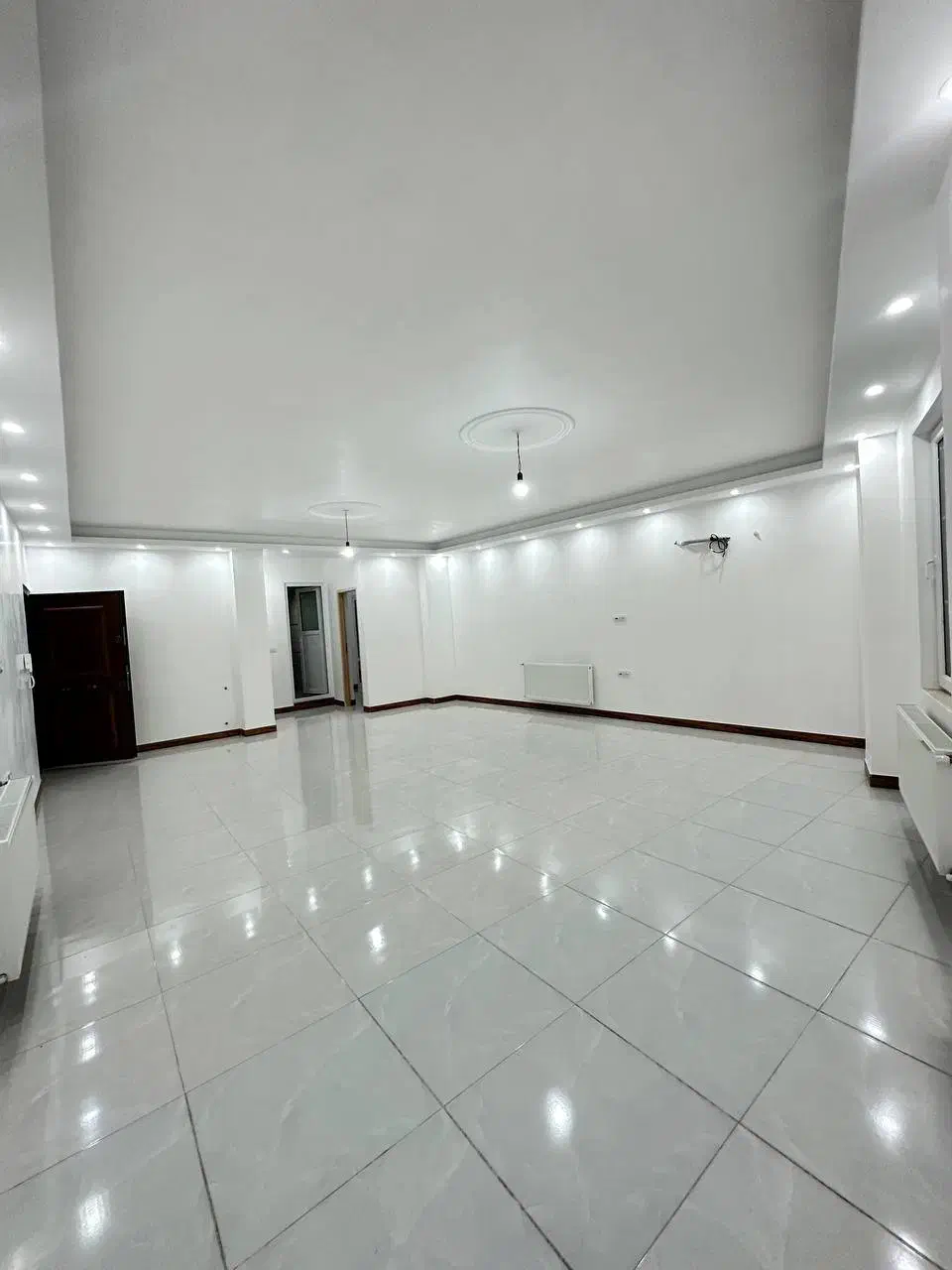 واحد۹۶متری/راه جدا/تک سقف/وام دار/جاده چمخاله|فروش آپارتمان|لنگرود, |دیوار