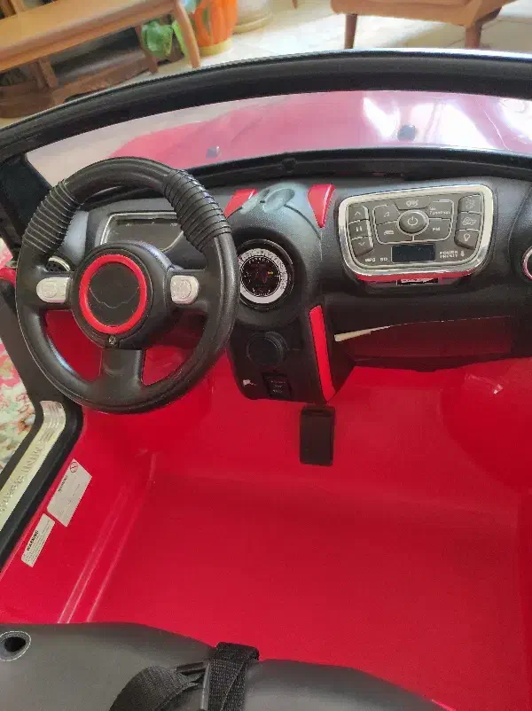 ماشین شارژی|اسباب و اثاث بچه|مشهد, کارمندان دوم|دیوار