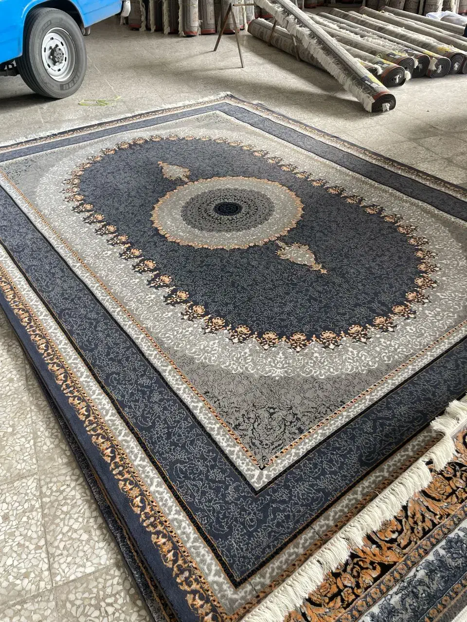 تعویض فرش درب منزل شما|فرش|شیراز, ستارخان|دیوار