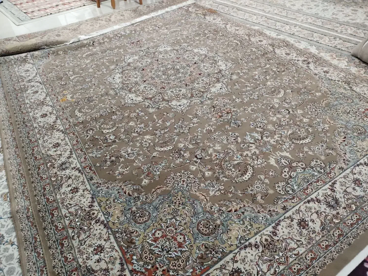 فرش ماشینی درحدنو|فرش|محمدیه-قزوین, |دیوار