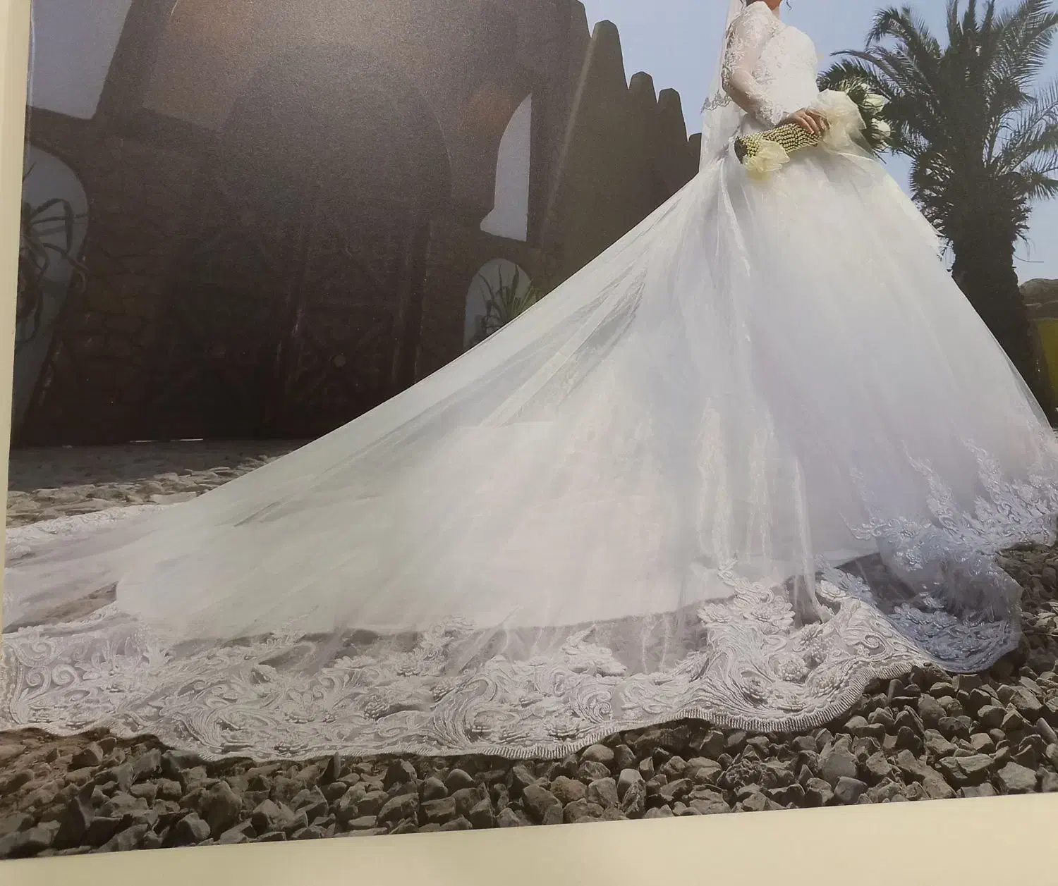 لباس عروس|لباس|پردیس, فاز ۴|دیوار