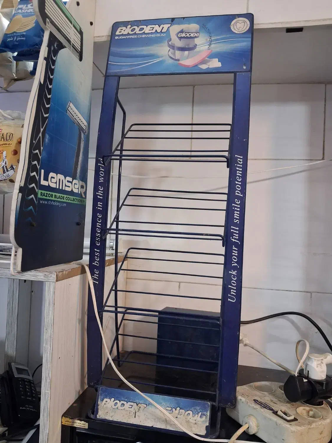 ویترین بزرگ به همراه چند استند سوپر مارکت|فروشگاه و مغازه|تهران, شهرک آسمان|دیوار