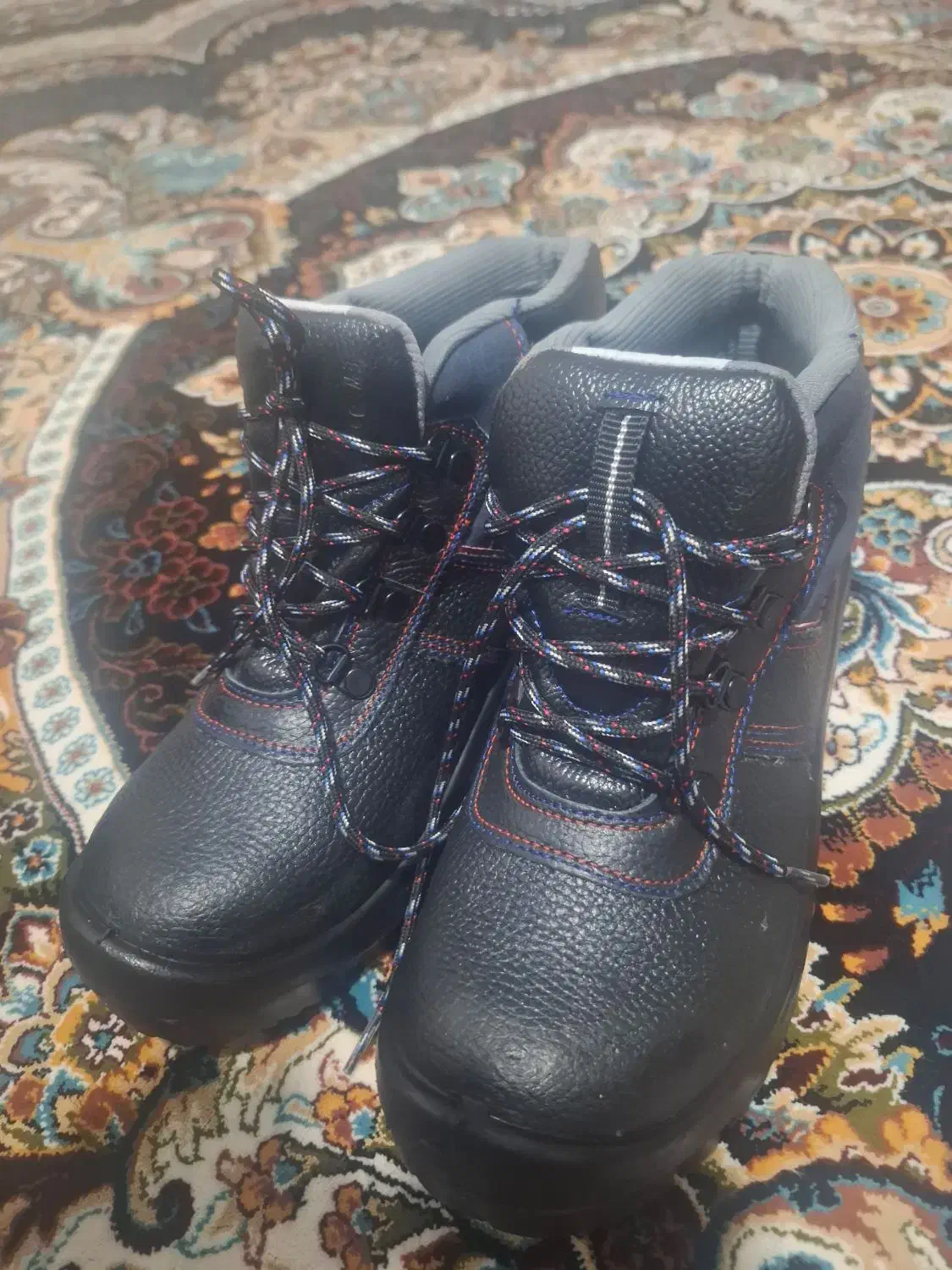 کفش کار سایز ۴۱ نو|کیف، کفش، کمربند|شیراز, شهدای شهرک سعدی|دیوار