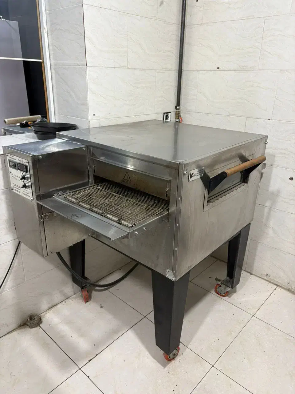 فر ریلی سرخ کن بیماری سایز 1.1بزرگ|اجاق گاز و لوازم برقی پختوپز|بجنورد, |دیوار