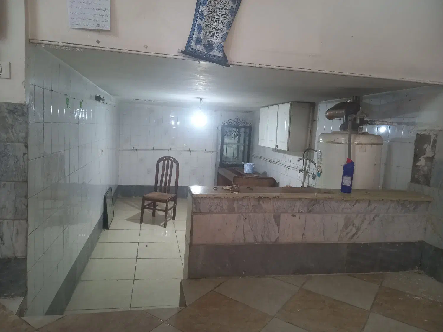 اجاره زیرزمین ۸۰ متری .مناسب تولیدی لباس|اجارهٔ خانه و ویلا|قم, هفت تیر|دیوار