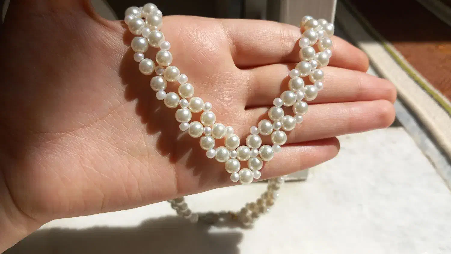 گردنبند مرواریدی V شکل|بدلیجات|همدان, |دیوار