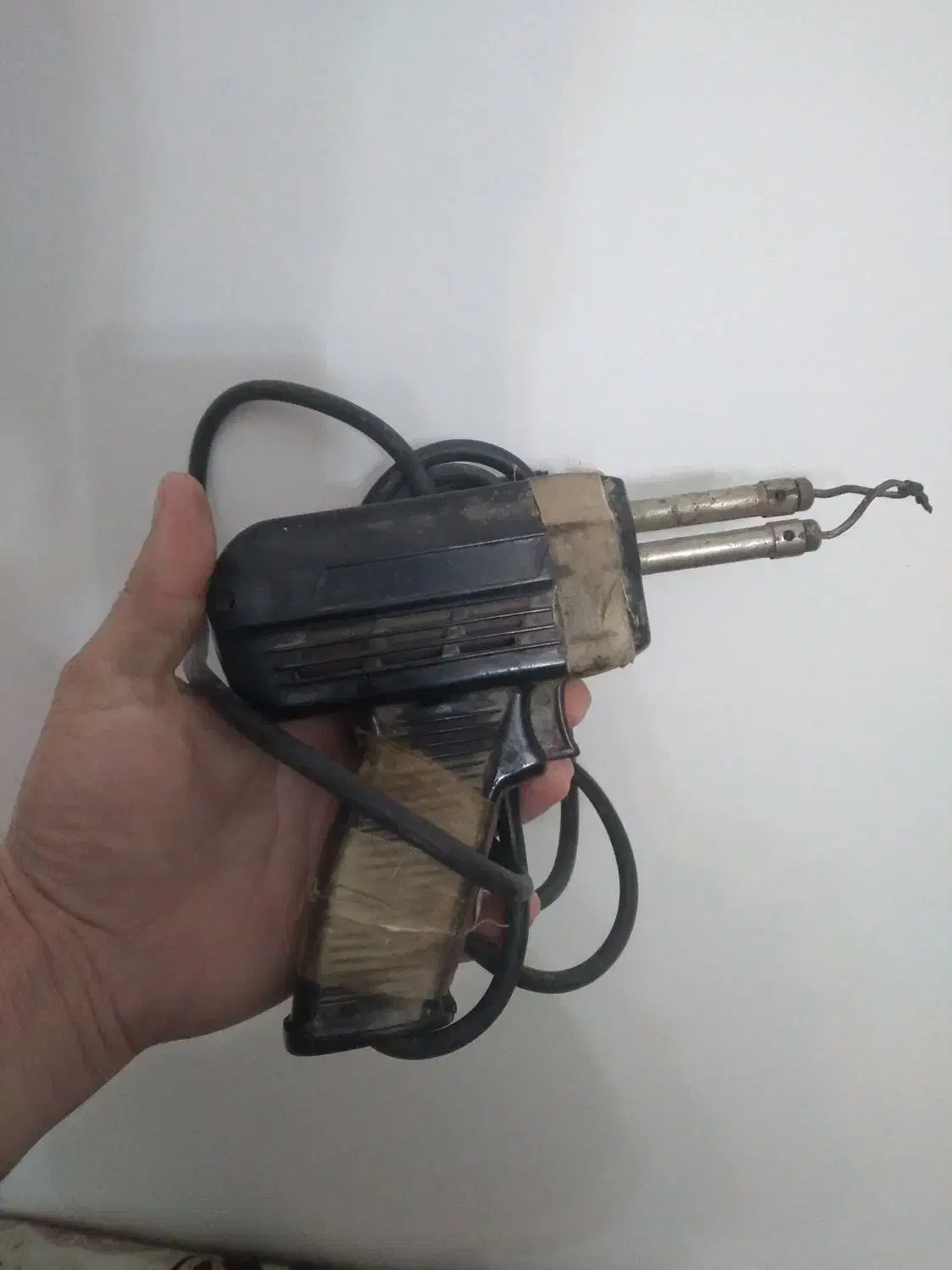 هویه تفنگی|فعالیت داوطلبانه تحقیقاتی|تبریز, |دیوار