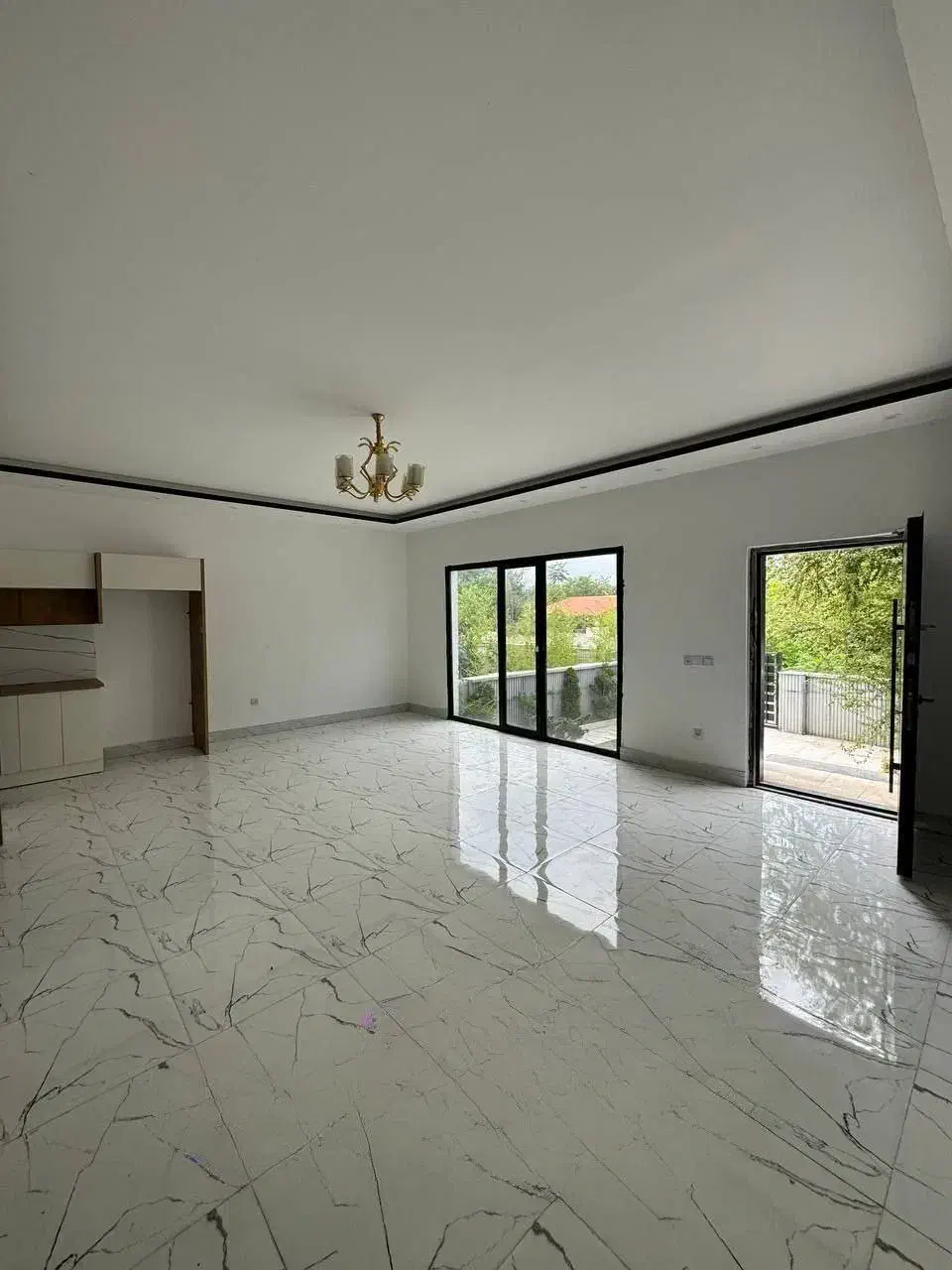 باغچه ویلا سرسبز/۲۴۰ متری/نوساز/سند۶دانگ/زیر قیمت|فروش خانه و ویلا|چمستان, |دیوار