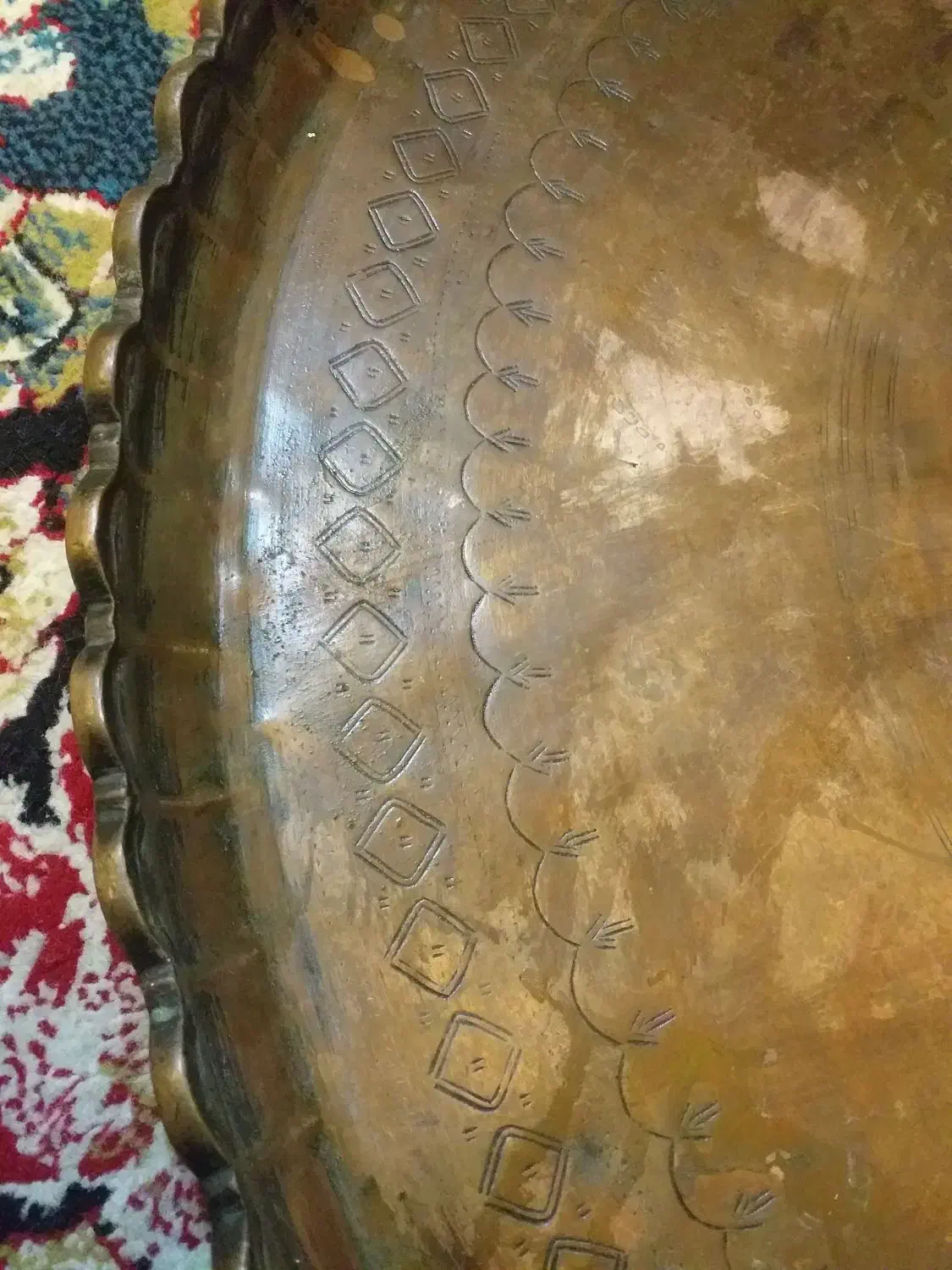 مجمع مس قاجار|کلکسیون اشیاء عتیقه|اهر, |دیوار