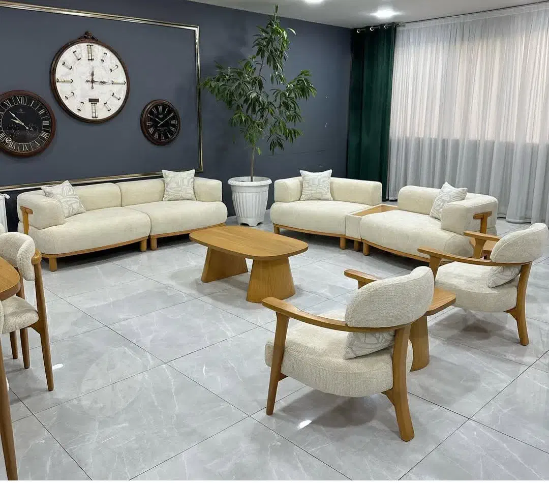 مبلمان پینترسی مانیا رنگ بندی متفاوت وزرا|مبلمان خانگی و میز عسلی|شاهین‌شهر, خبرنگار|دیوار