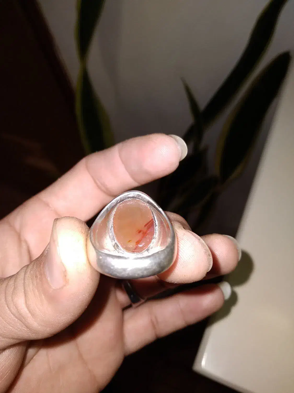 انگشتر عقیق یمنی رگه دار|جواهرات|همدان, |دیوار