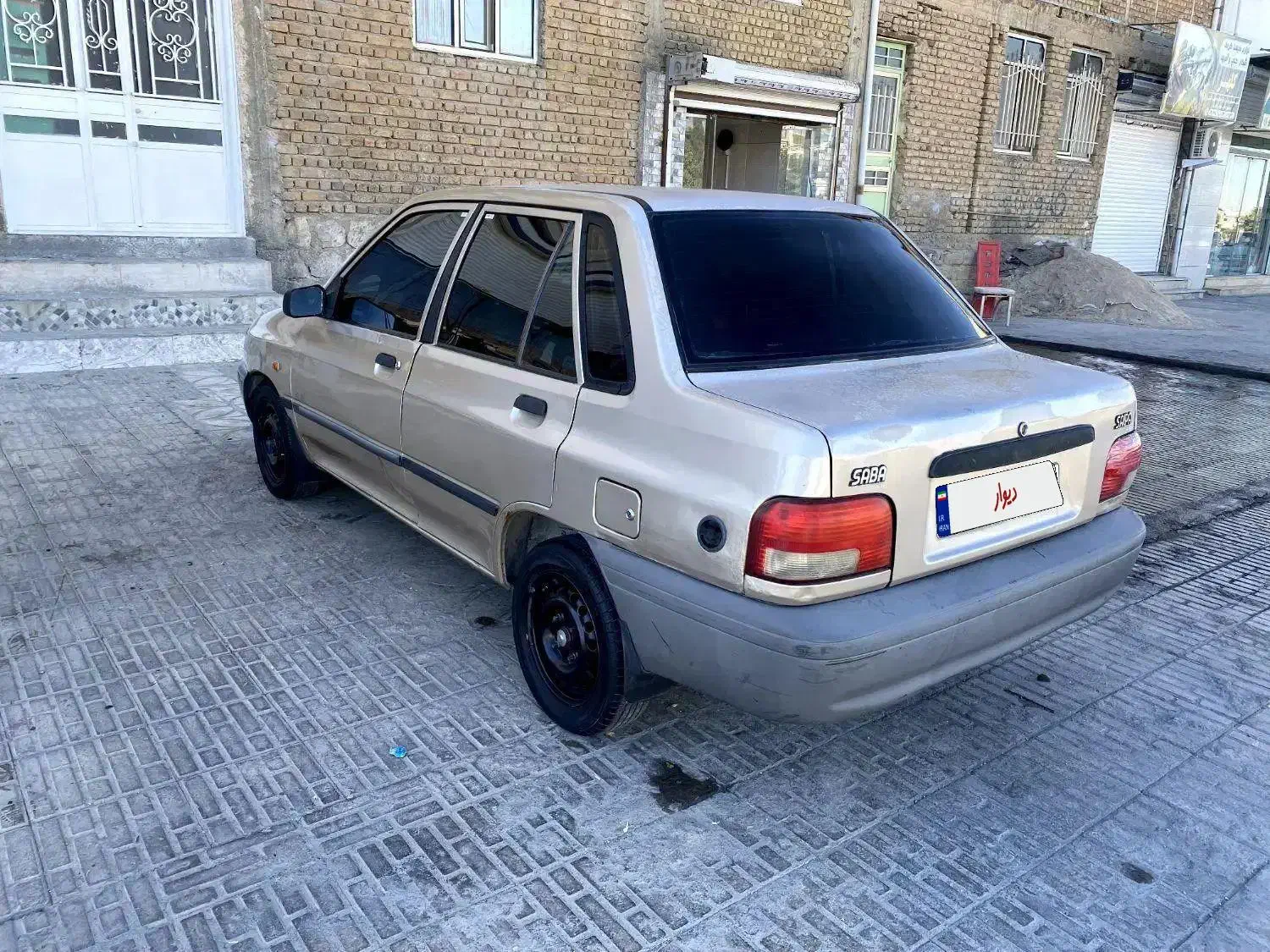 پرایدبژمعاوضه با پرایدبار|خودرو سواری و وانت|گیلان غرب, |دیوار