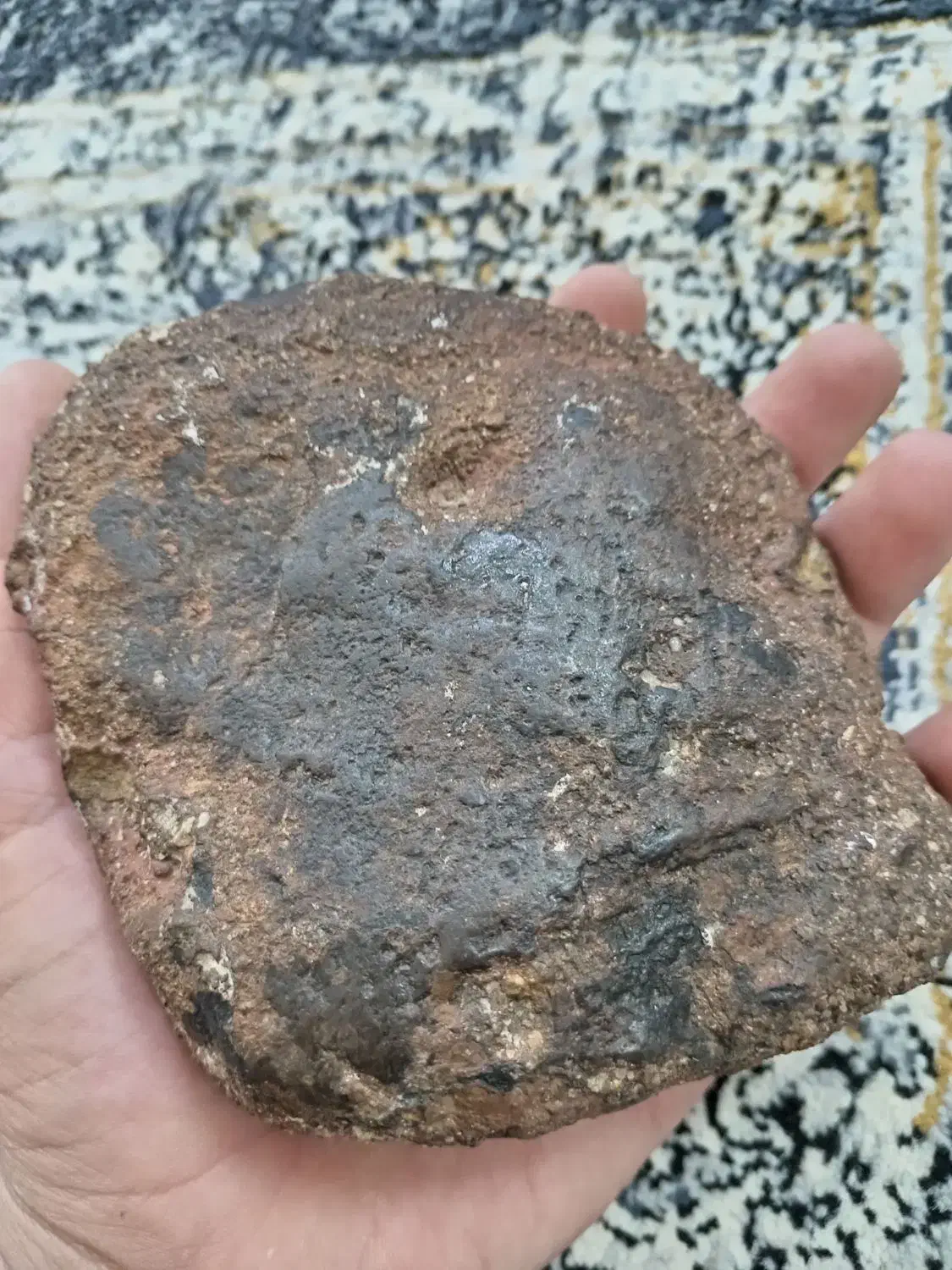 شهاب سنگ ۱میلیون|کلکسیون اشیاء عتیقه|میان جلگه, |دیوار