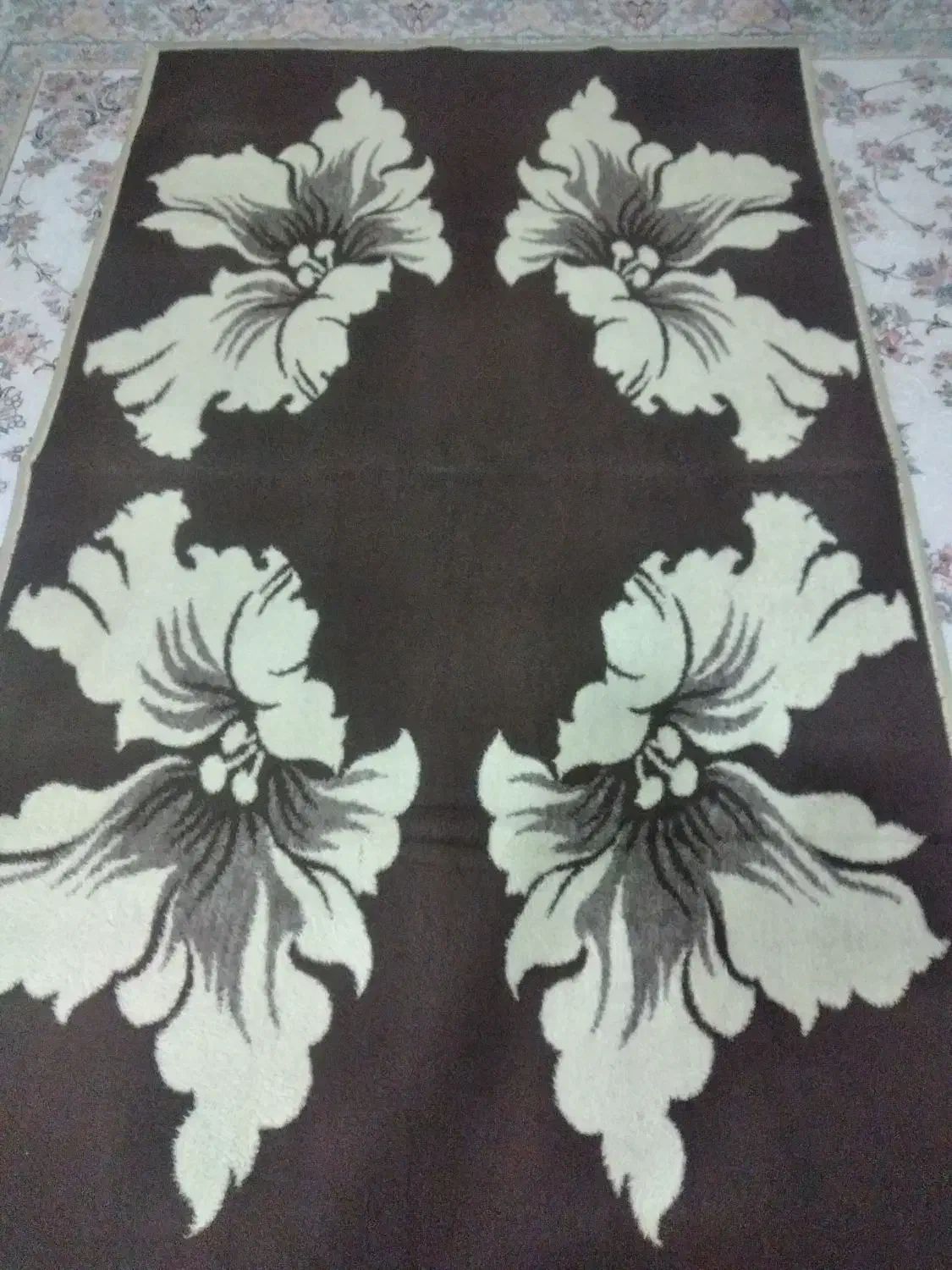 پتو پشمی تمیز در حده نو،نو،نو|رختخواب، بالش، پتو|قم, نیروگاه|دیوار