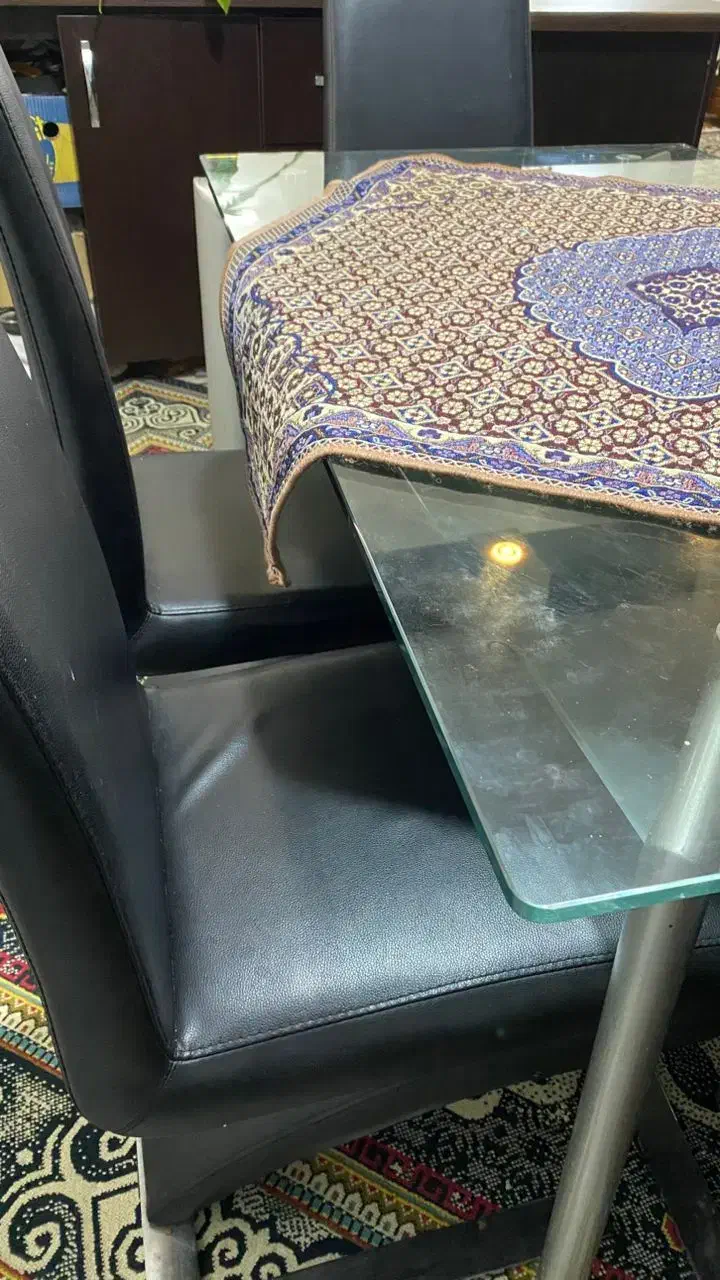 میز ناهارخوری|میز و صندلی غذاخوری|لاهیجان, آهندان|دیوار