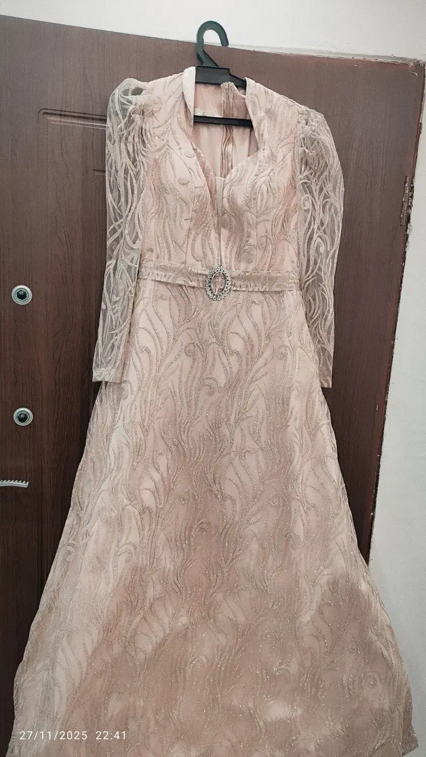 لباس مجلسی کاملا نو تمام شاین|لباس|گلستان (تهران), |دیوار