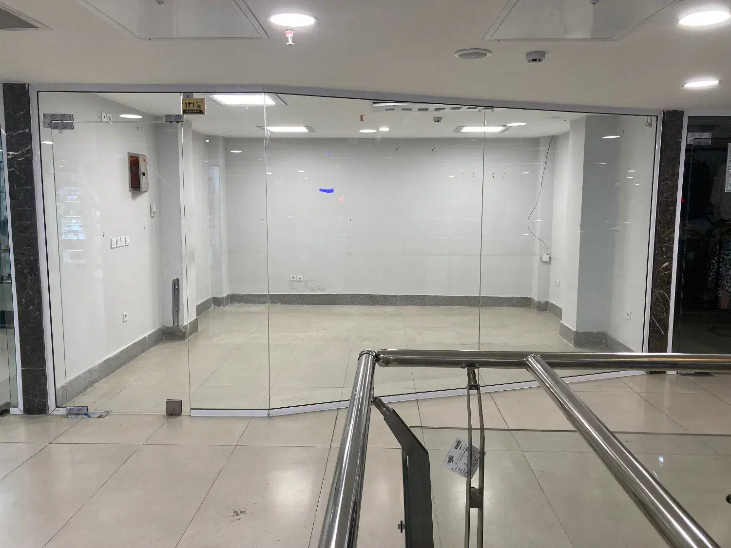 واحد تجاری|اجارهٔ مغازه و غرفه|همدان, |دیوار