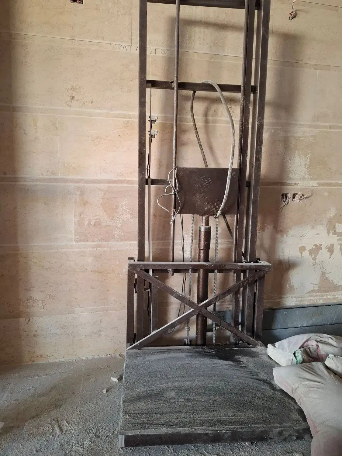 بالابر خانگی|ماشینآلات صنعتی|خمینیشهر, |دیوار