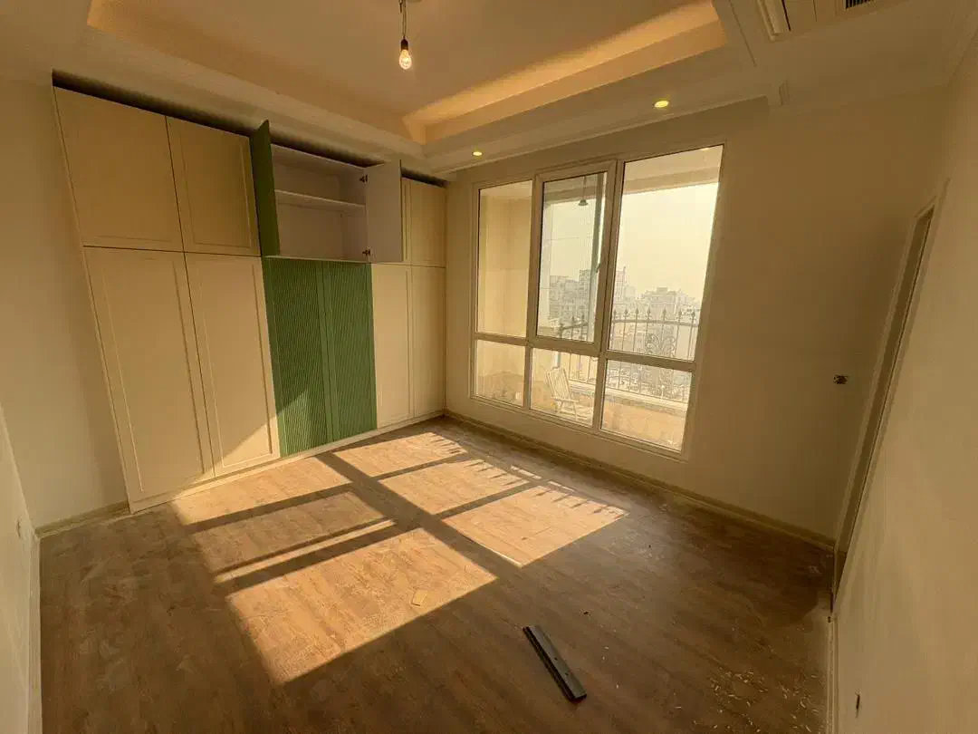 ۲۶۰متر هر۴خواب مستر نوساز برج باغ فرمانیه