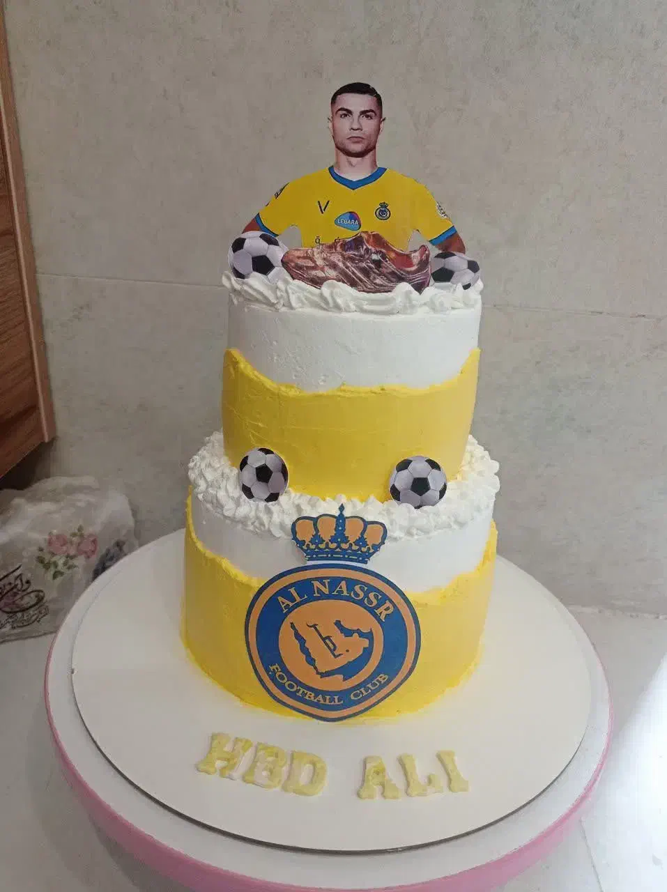 کیک و شیرینی ممتاز خونگی|خدمات پذیرایی، مراسم|کرمانشاه, |دیوار