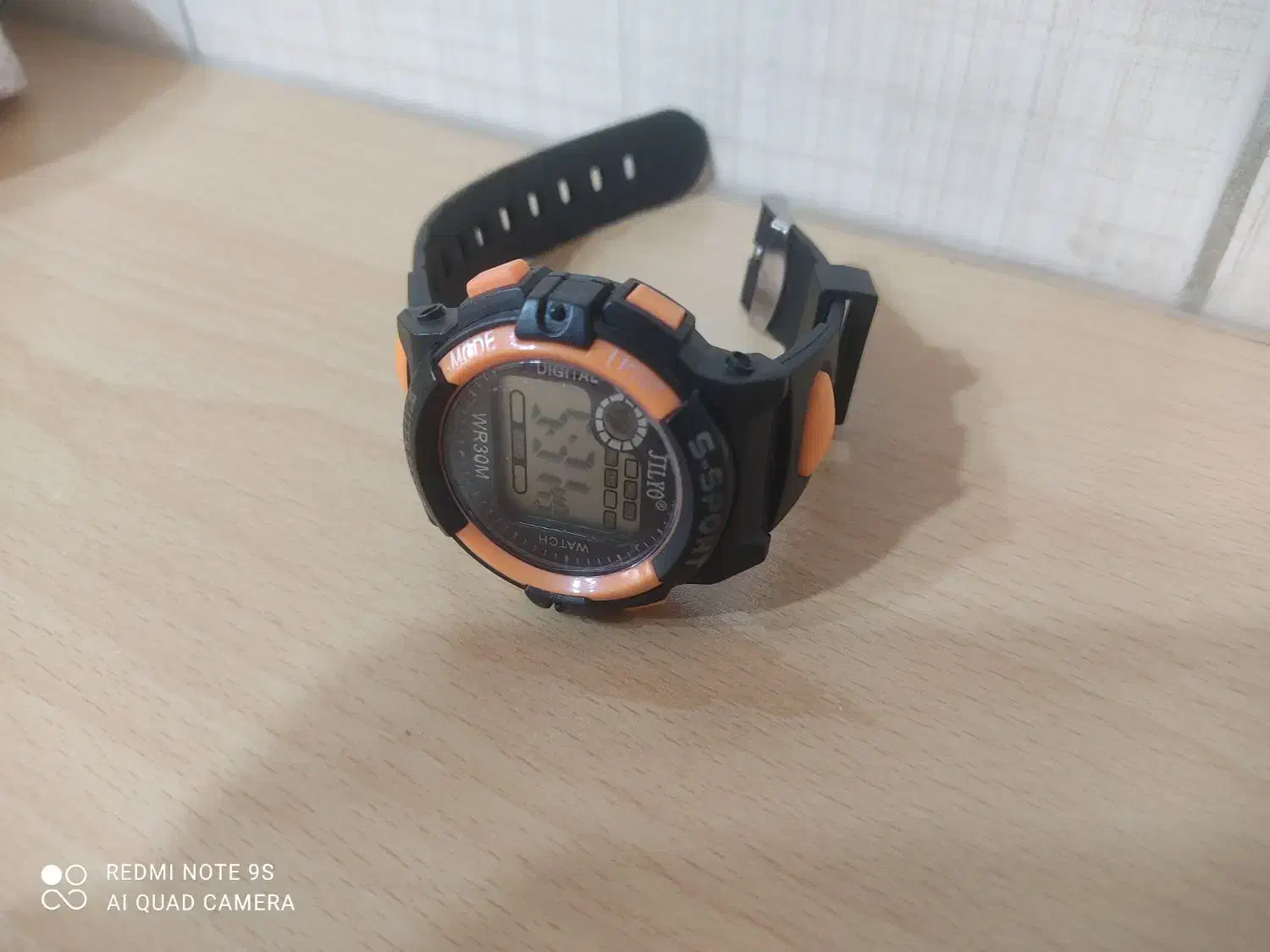 ساعت مچی دیجیتال ضد آب سالم و اسباب بازی دیگر|ساعت|ابهر, |دیوار