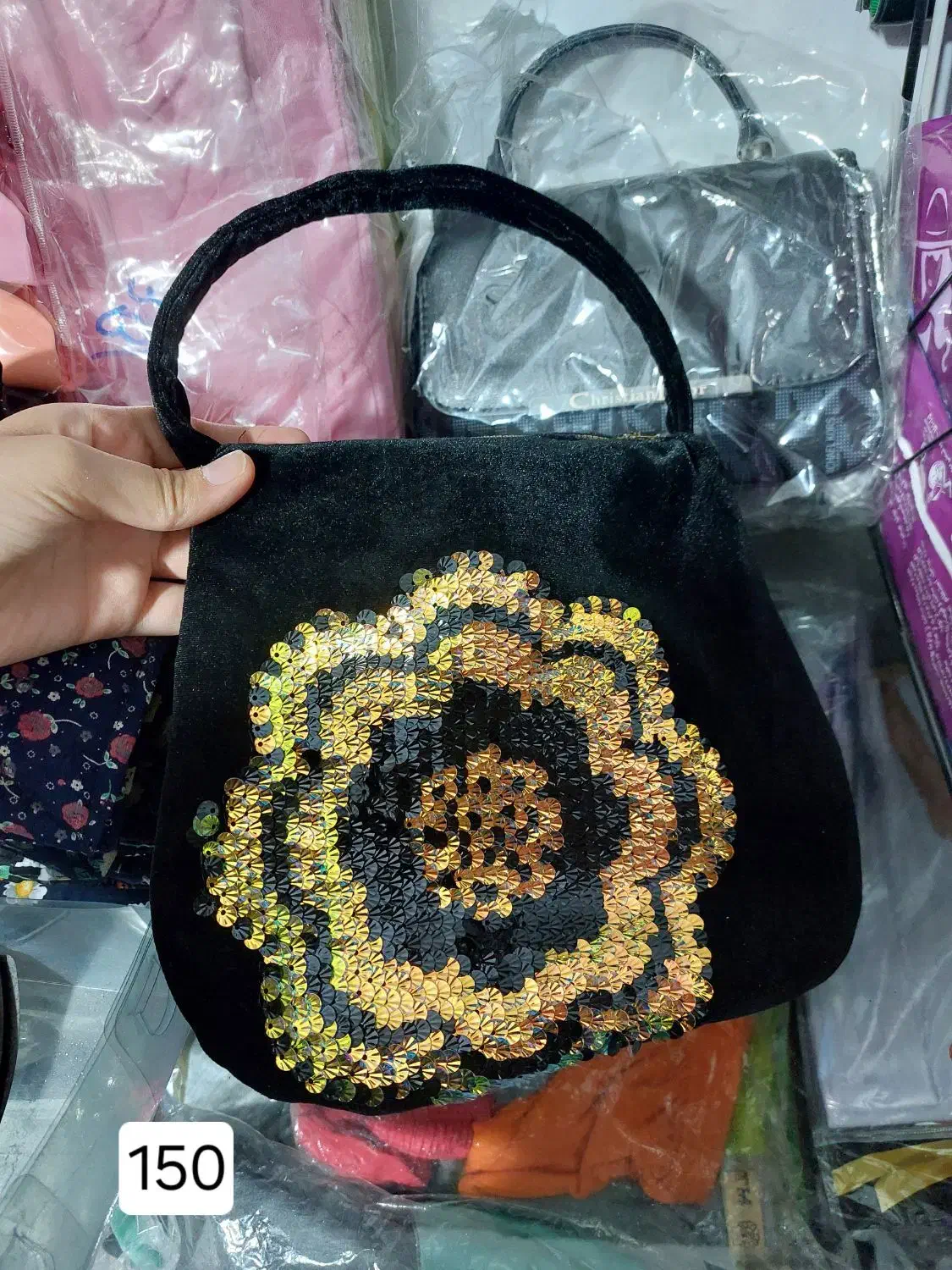 تعدادی کیف نو نو|کیف، کفش، کمربند|کوهدشت, |دیوار