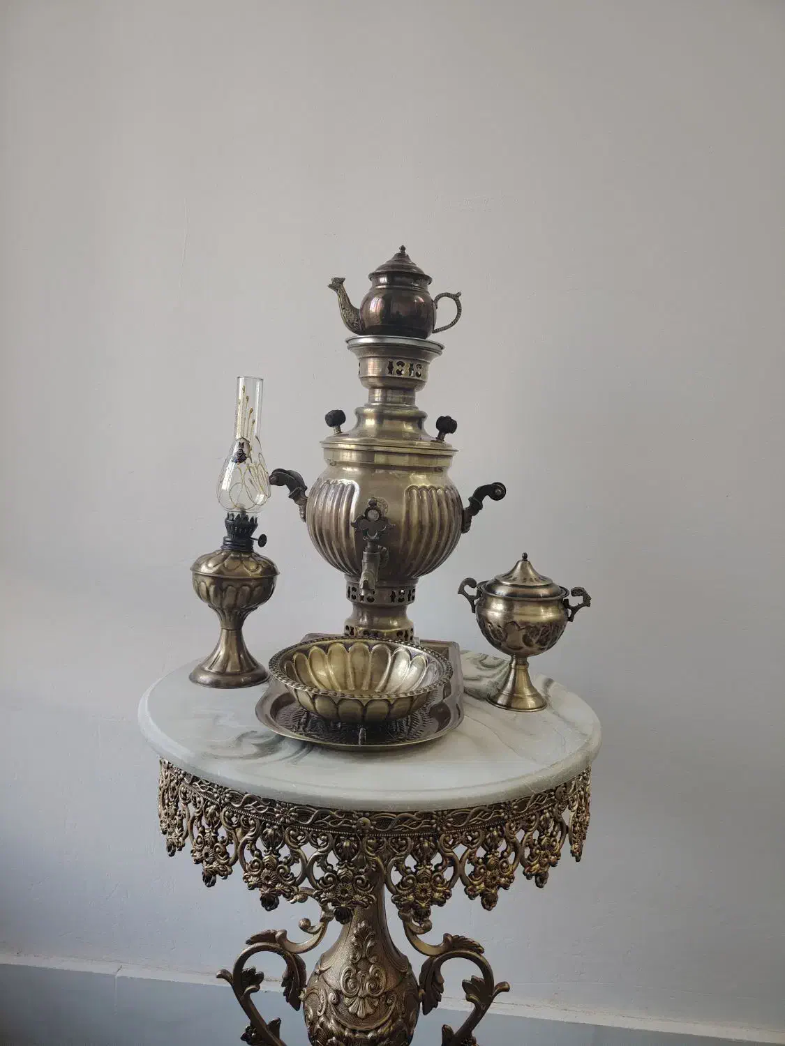 سماور ذغالی با سرویس کامل|سماور، چایساز، قهوهساز|بیرجند, |دیوار