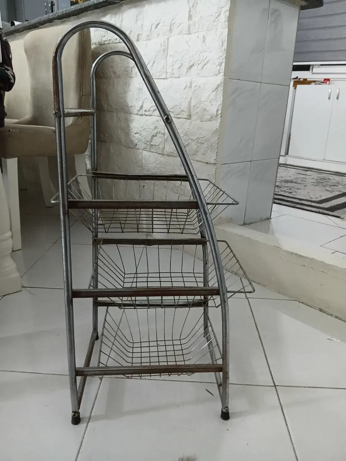 سبد یا جا سیب‌زمینی پیاز|ظروف نگهدارنده، پلاستیکی، یک‌بارمصرف|کرج, کوی مدرس|دیوار