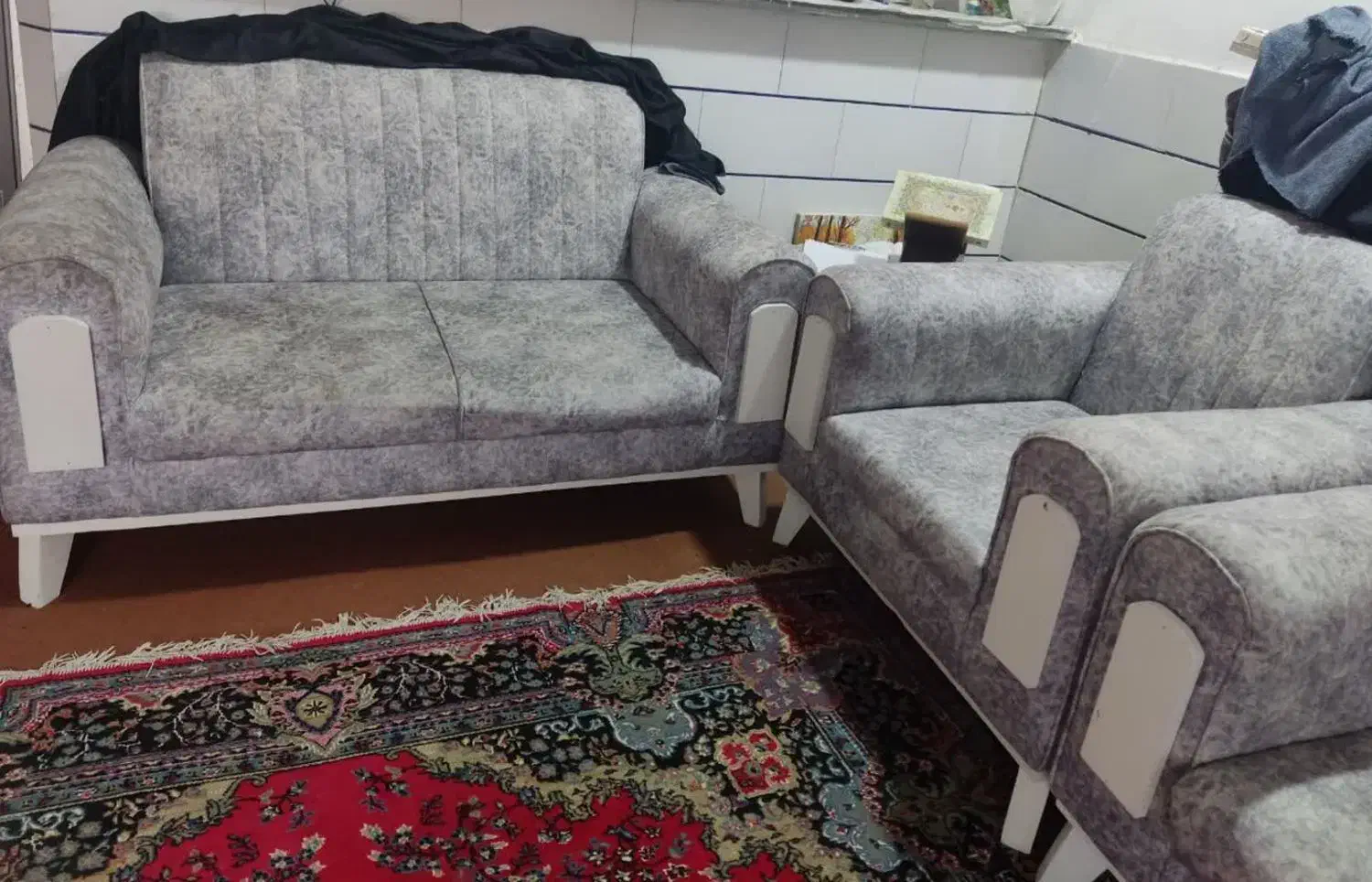 یکدست مبل هفت نفره|مبلمان خانگی و میز عسلی|دیلم, |دیوار