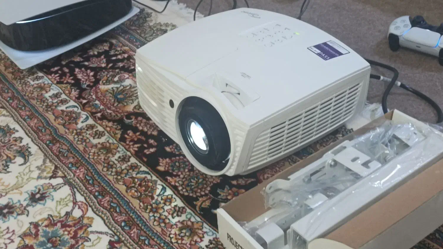پروژکتور اوپتما full hd . سه بعدی. 4200 لومن|تلویزیون و پروژکتور|همدان, |دیوار