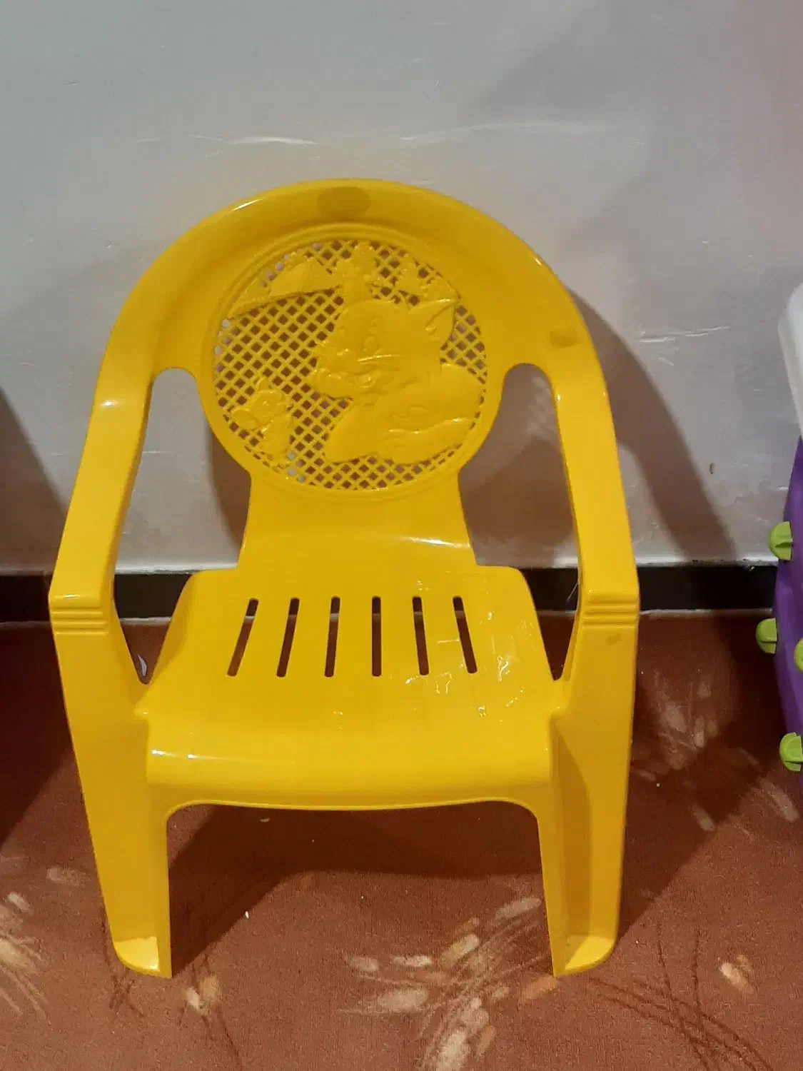 صندلی کودک|تخت و صندلی بچه|شوشتر, |دیوار