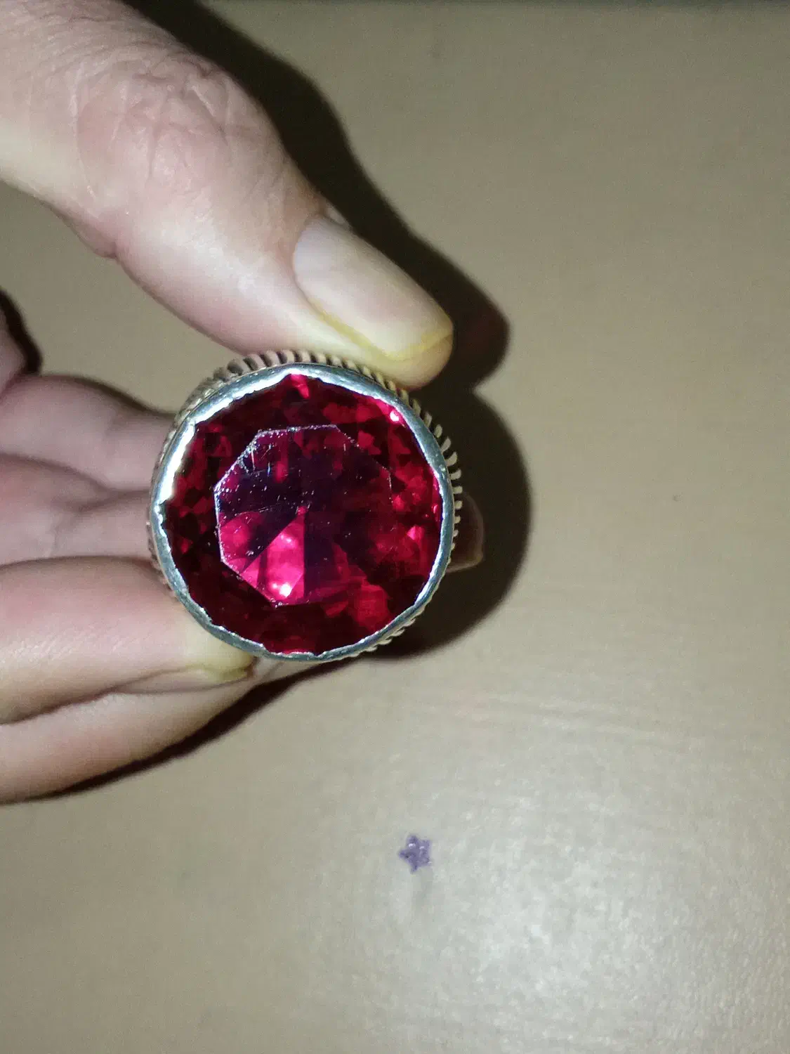 یاقوت بزرگ|جواهرات|نهاوند, |دیوار