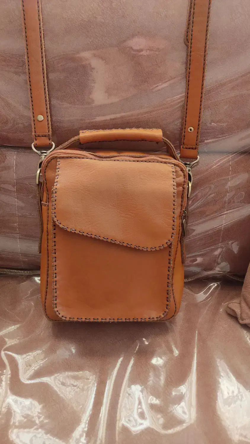 کیف سردوشی. وجا موبایلی عابر بانگی جای مدارکی|کیف، کفش، کمربند|شاهین‌شهر, سعدی جنوبی|دیوار