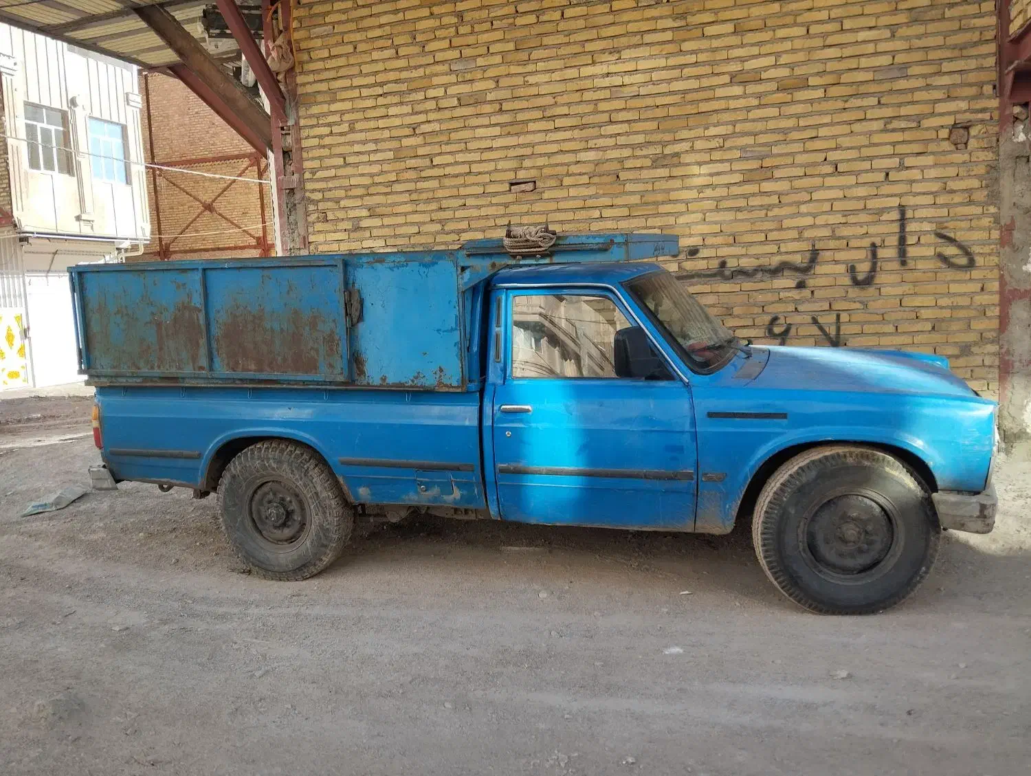 فروش نیسان آبی|خودرو سواری و وانت|هرسین, |دیوار