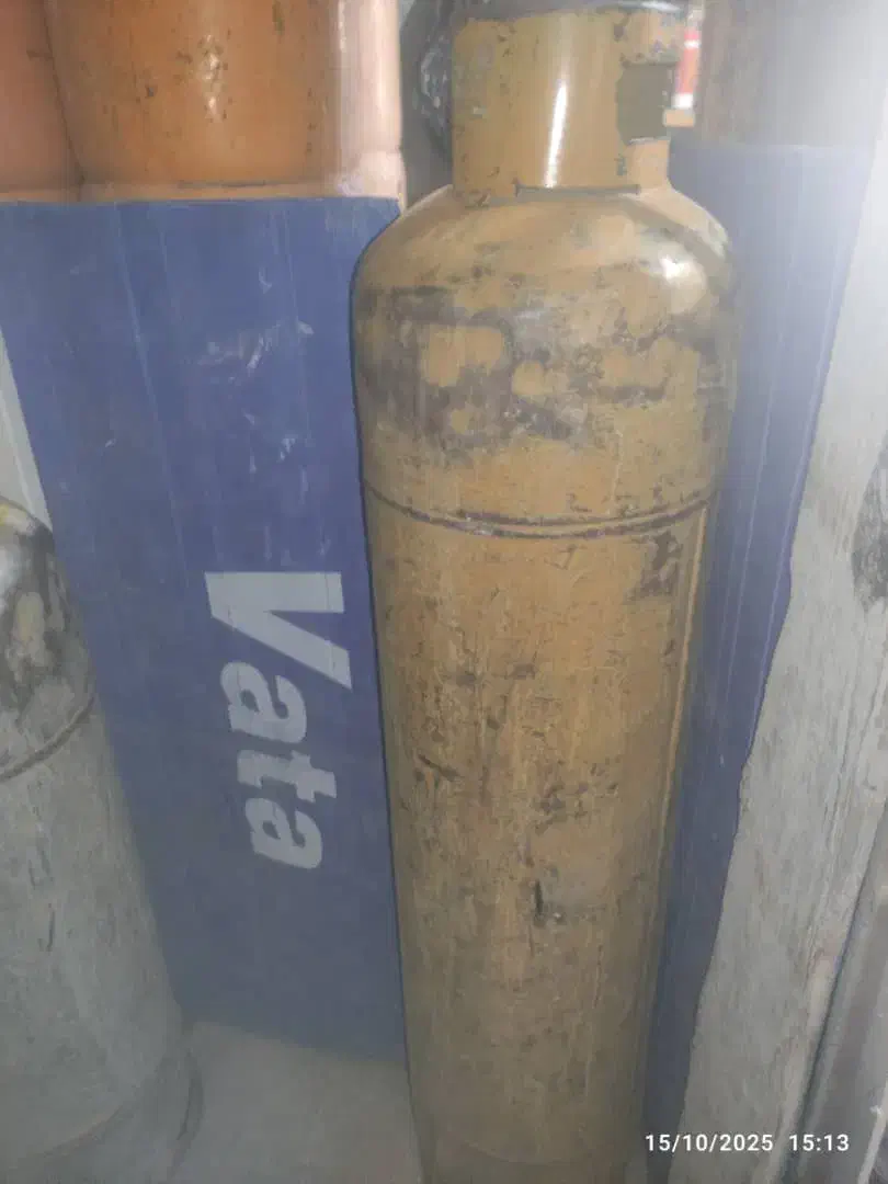 کپسول گاز 33کیلو هست|اجاق گاز و لوازم برقی پختوپز|اردبیل, |دیوار