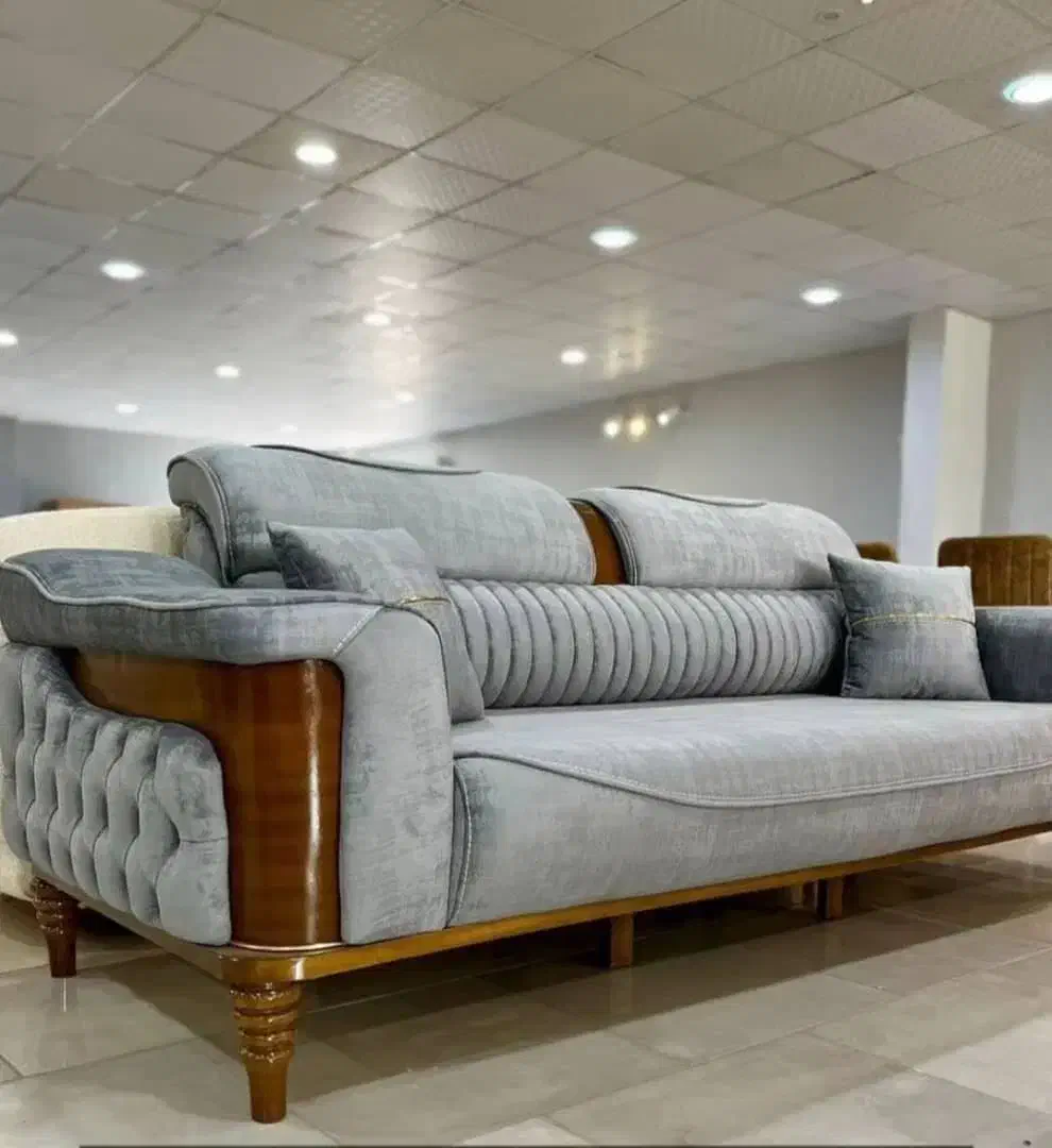 مبل دست دوم خود را با نو عوض کنید|مبلمان خانگی و میز عسلی|بندر امام خمینی, |دیوار