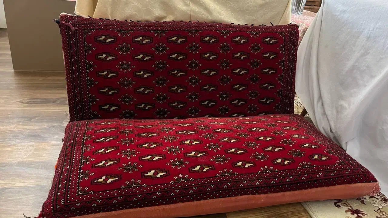 یک جفت پشتی دستباف ترکمنی کاملا در حد نو|پشتی|نیشابور, شهرک بهداری|دیوار