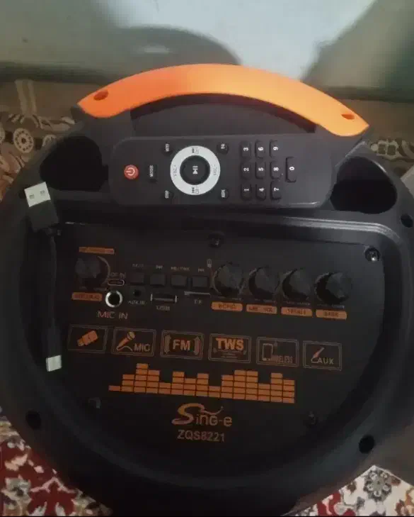 اسپیکر شارژی همراه میکروفن شارژی بیسیم|پخش‌کننده همراه|مسجد سلیمان, |دیوار